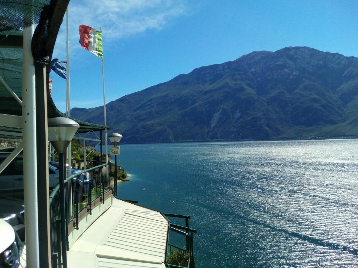 Hotel Astor Limone sul Garda Exterior photo